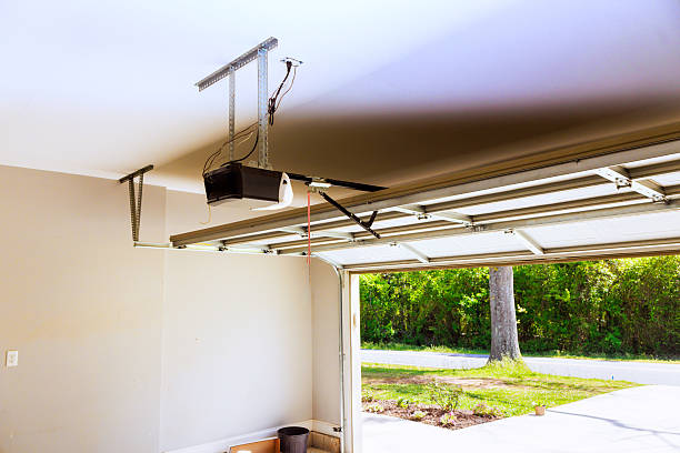 Top rated local Garage Door Roller Replacement specialists in Minster, OH